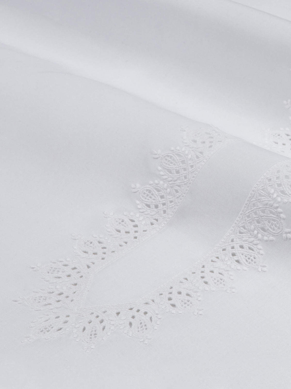 SUMMER EMBROIDERED DREAM