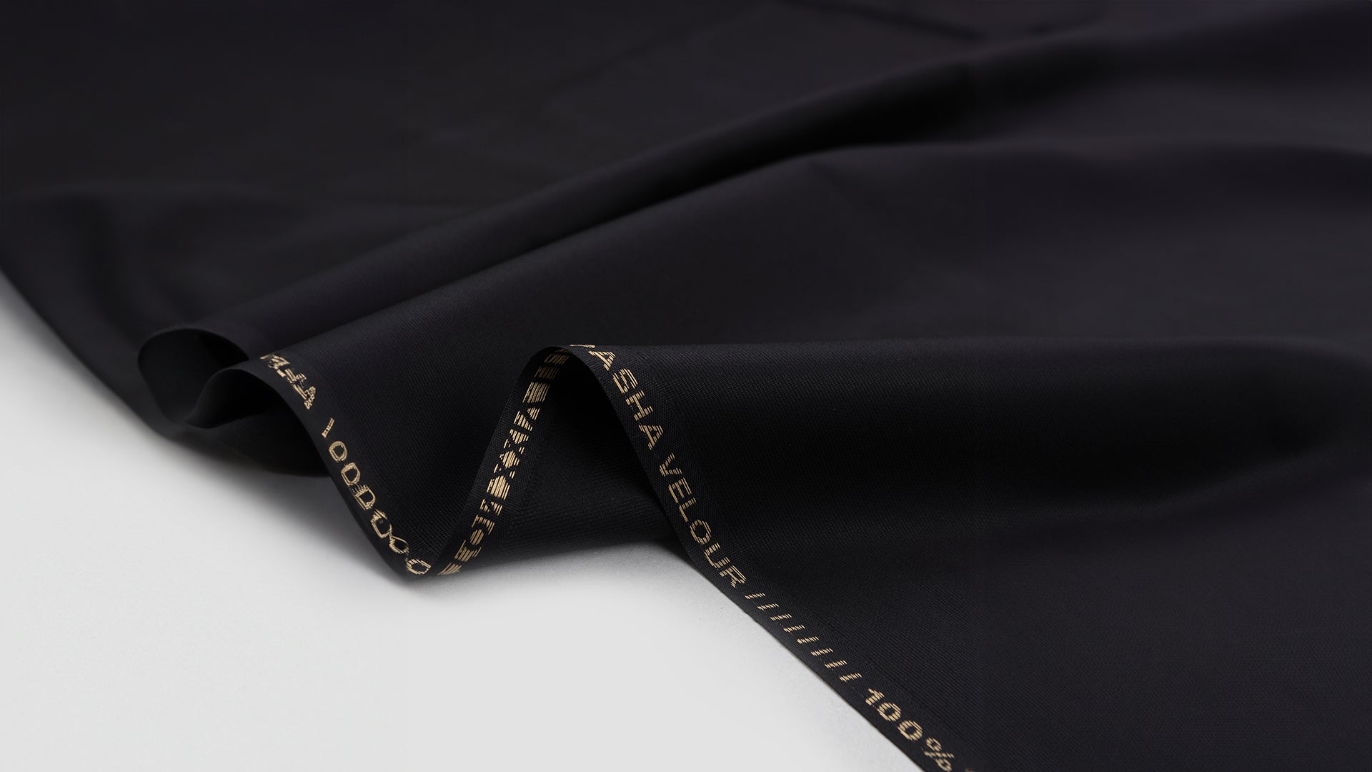 VELOUR