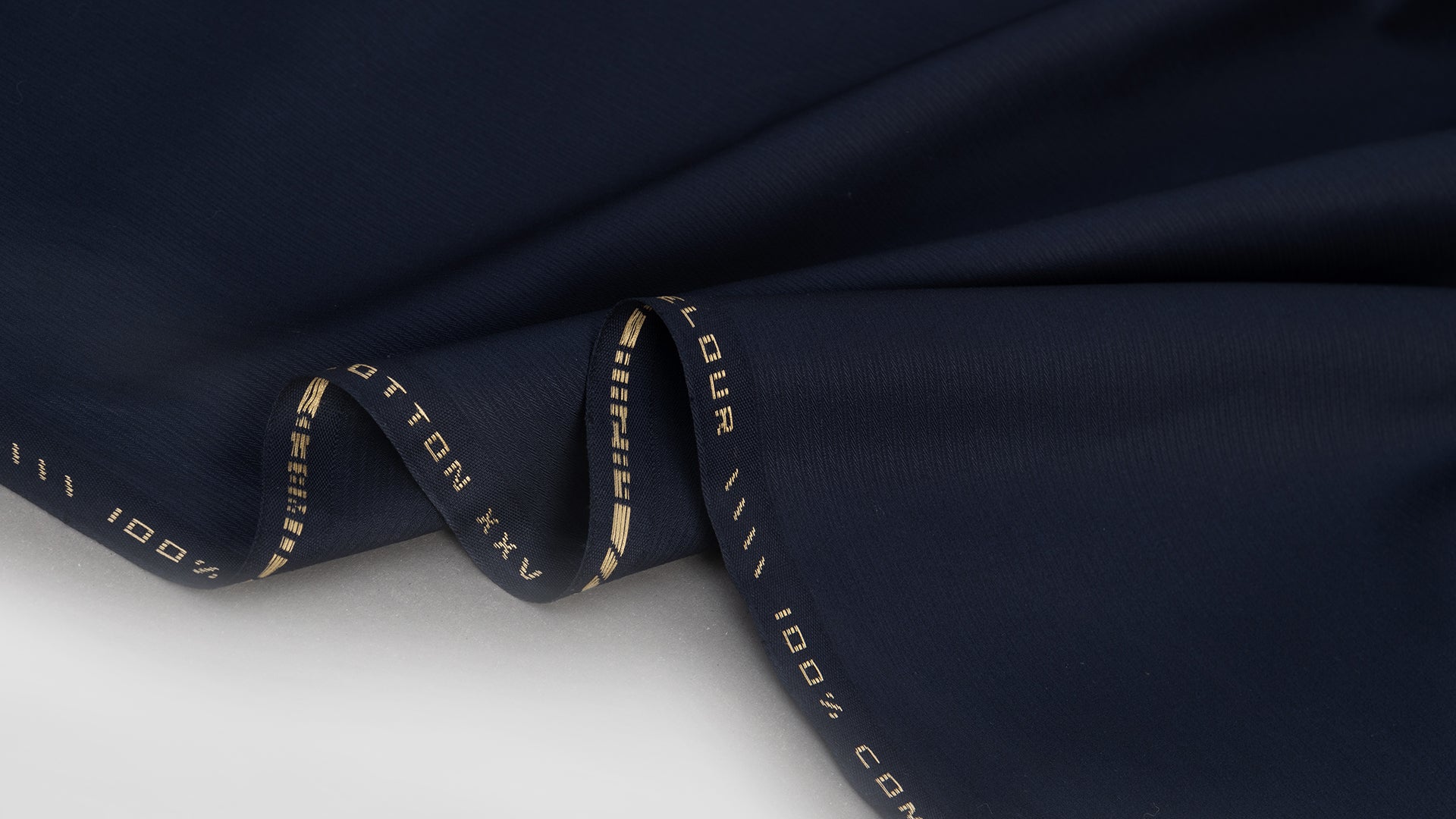 VELOUR