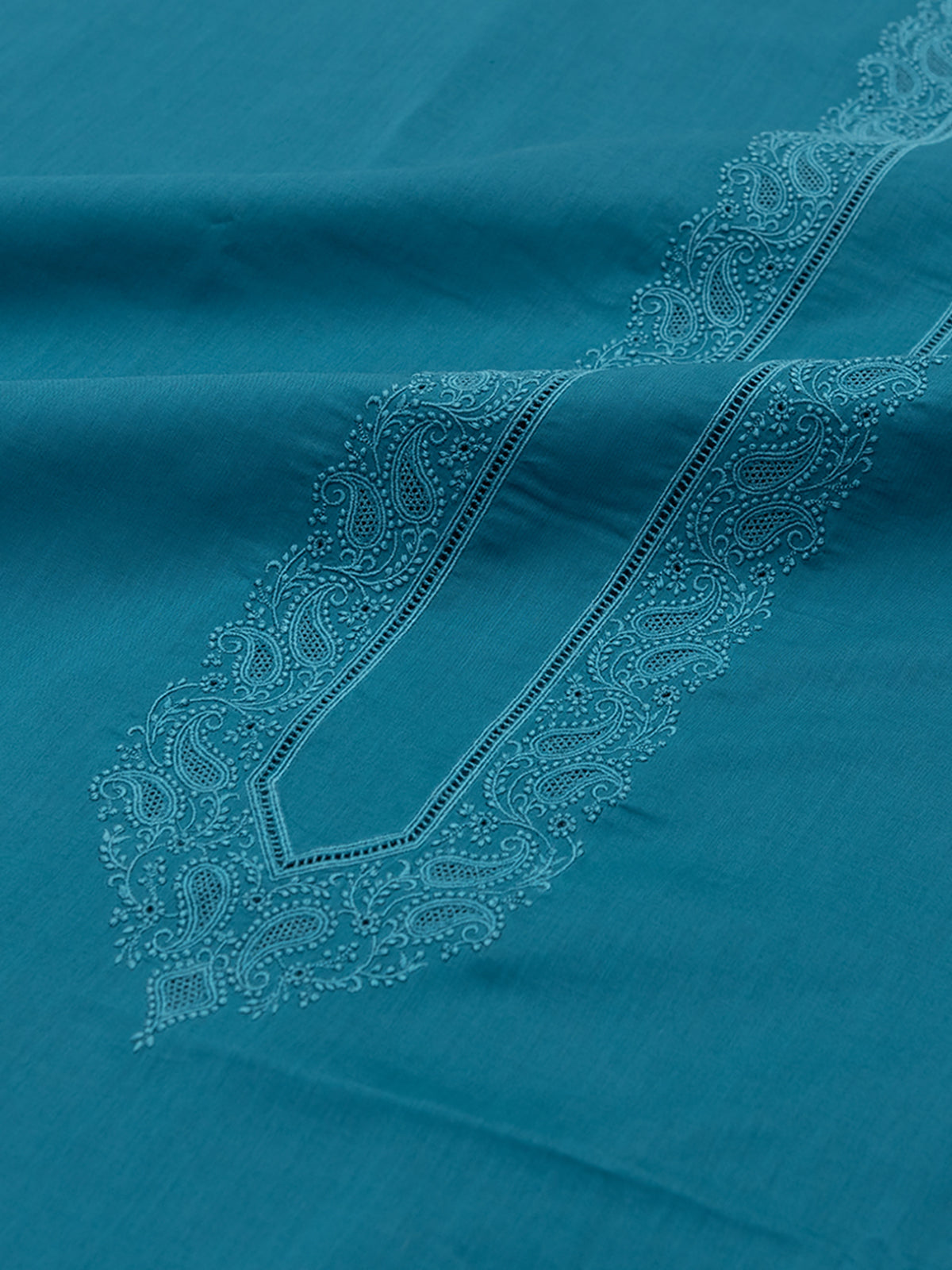 COLOURED EMBROIDERED DREAM