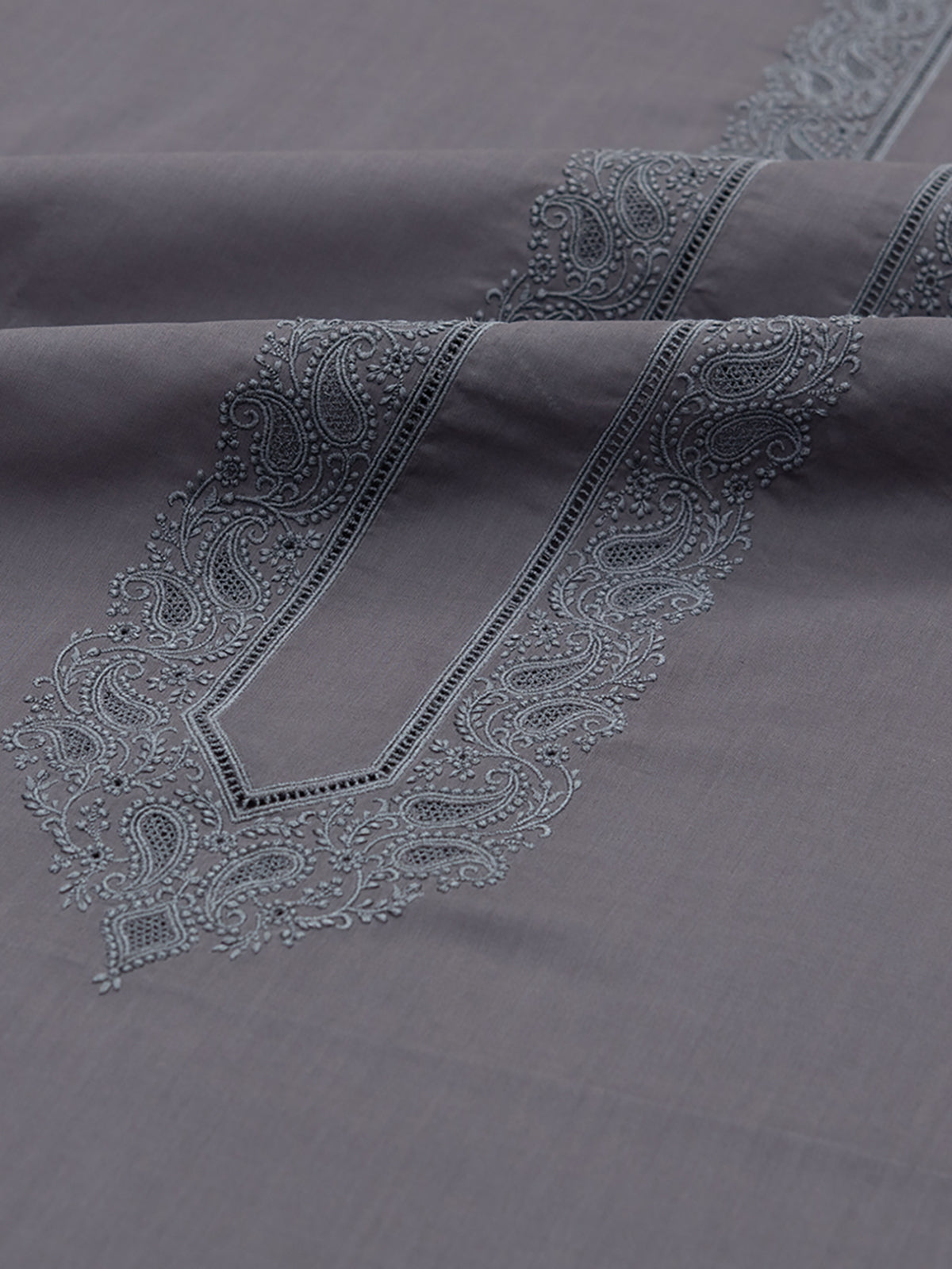 COLOURED EMBROIDERED DREAM