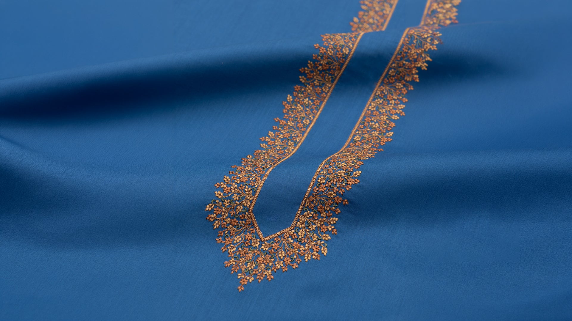 EMBROIDERED DREAM - KASHMIRI STITCH