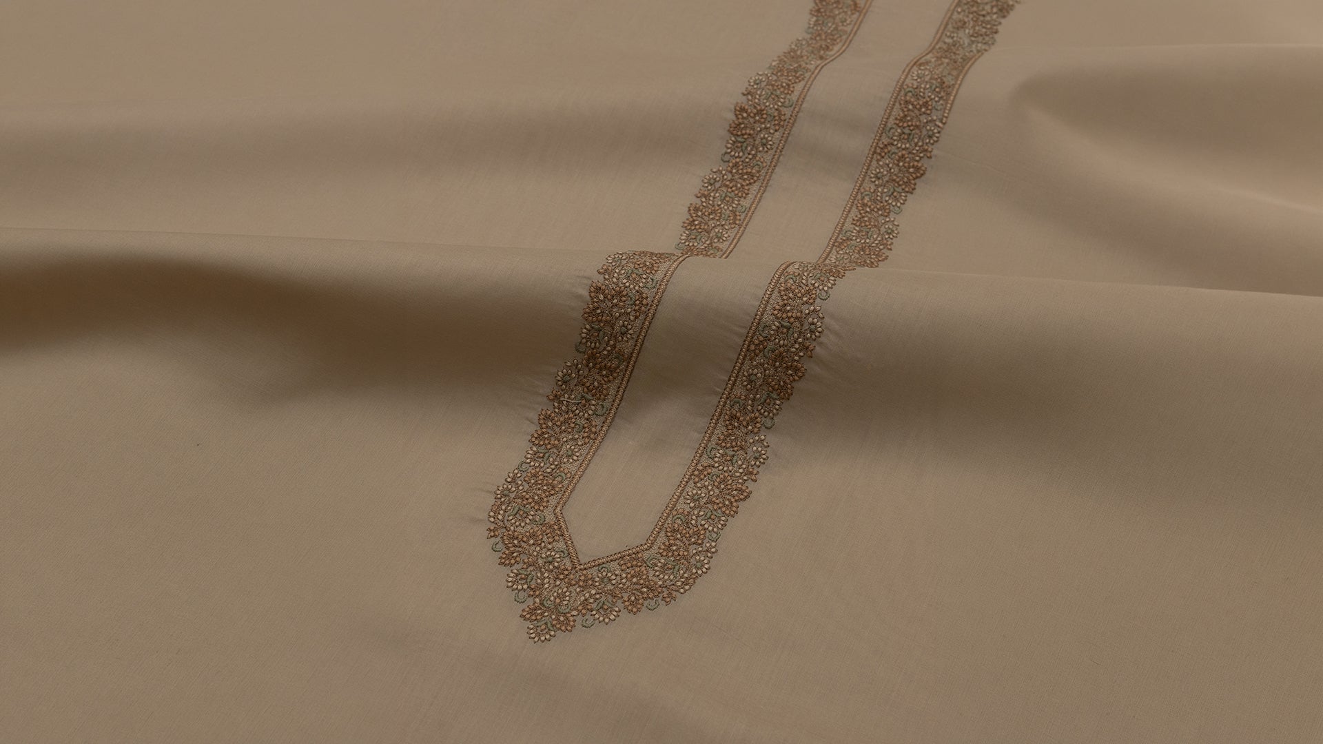EMBROIDERED DREAM - KASHMIRI STITCH