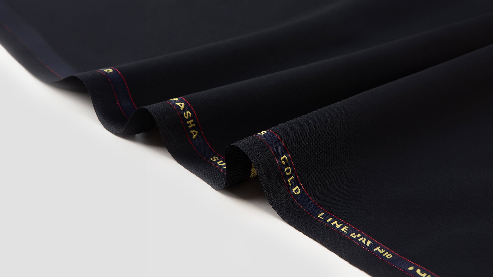 Gold Line Merino Wool