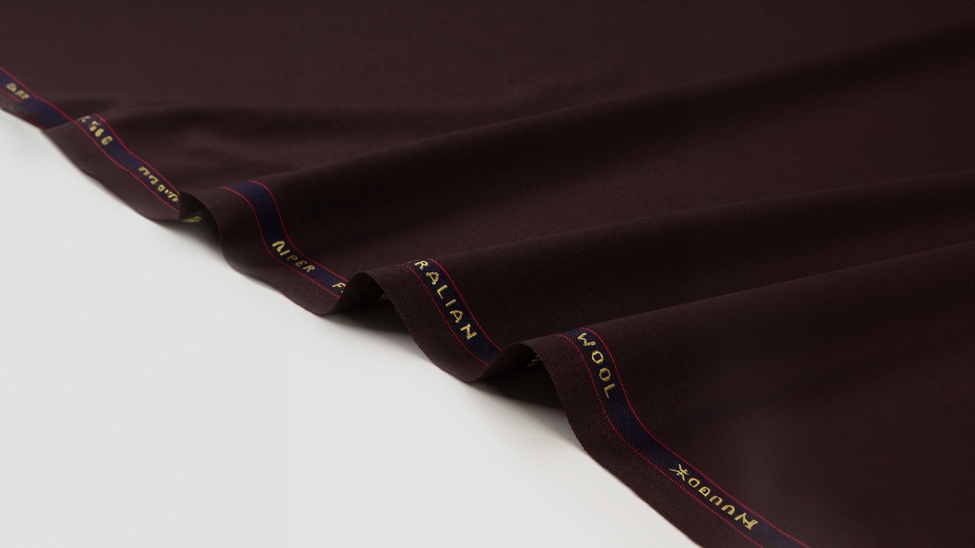 Gold Line Merino Wool