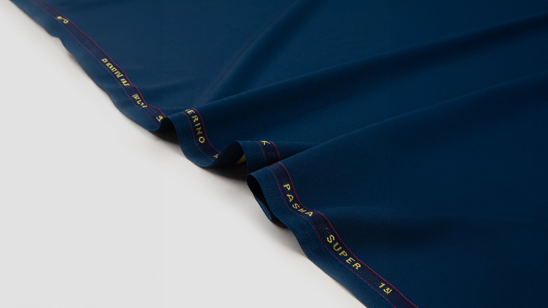 Gold Line Merino Wool