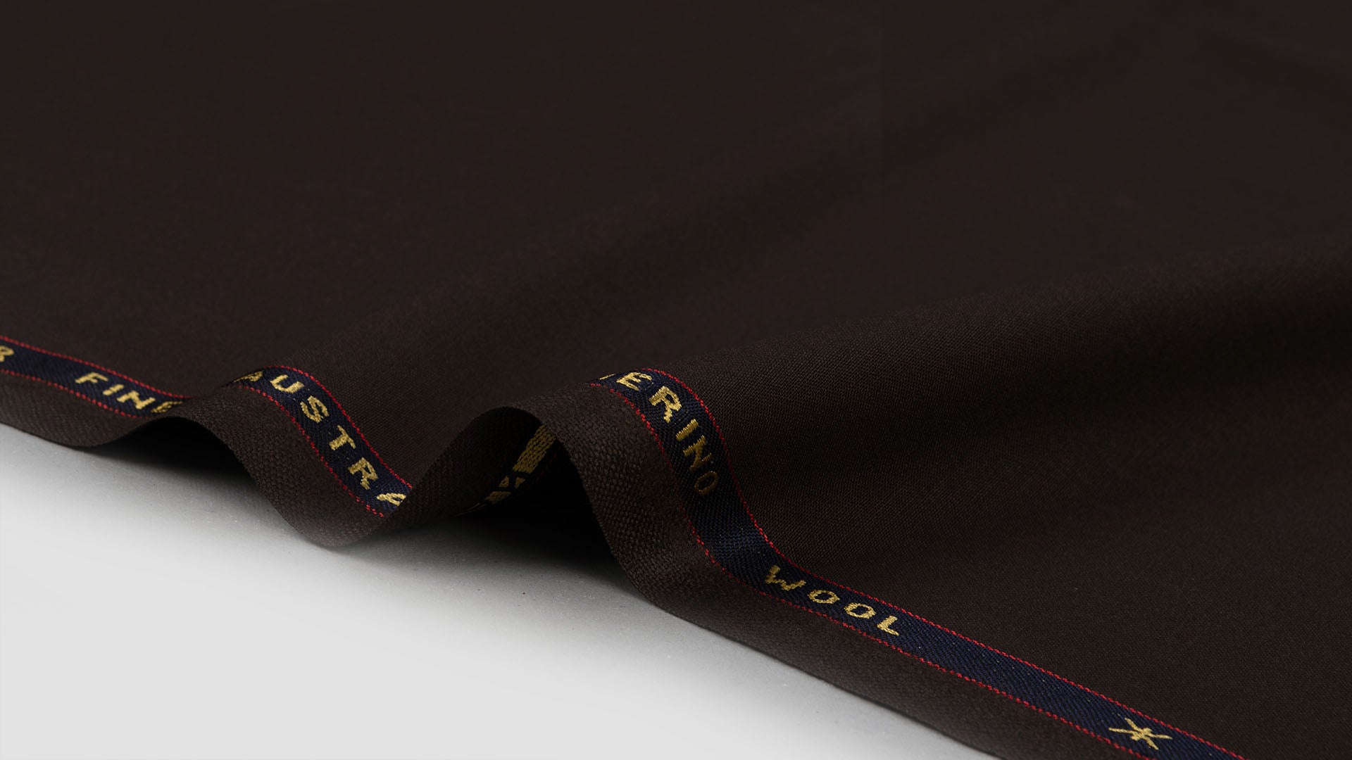 Gold Line Merino Wool