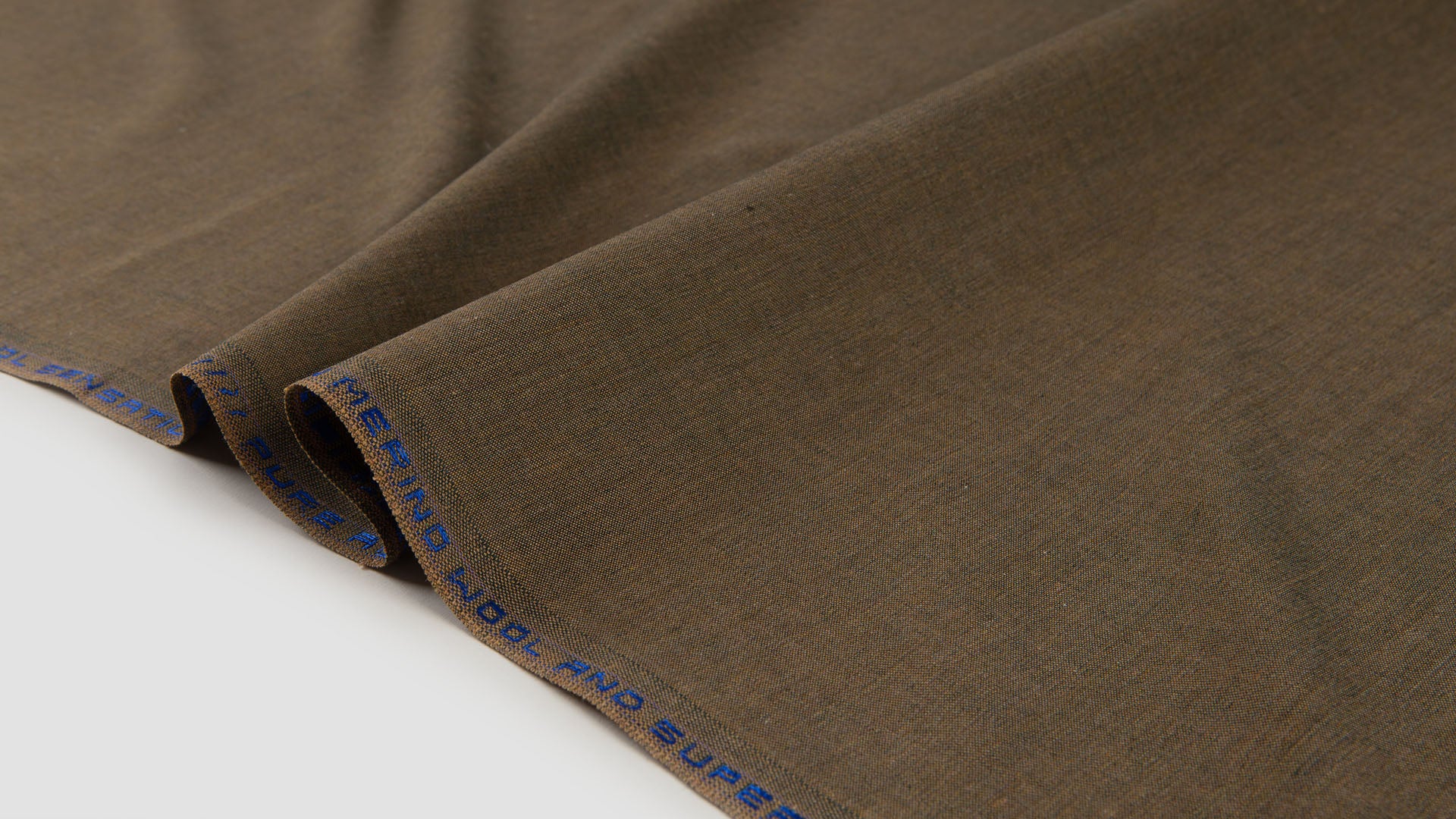 AUSTRALIAN MERINO WOOLCOT