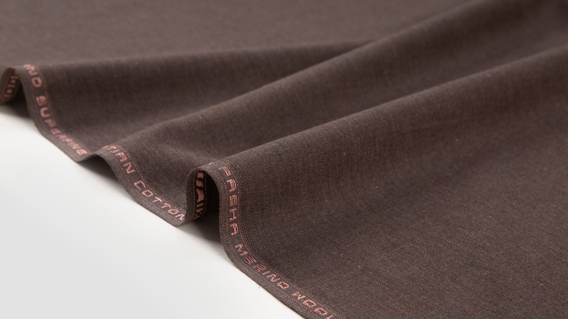 AUSTRALIAN MERINO WOOLCOT