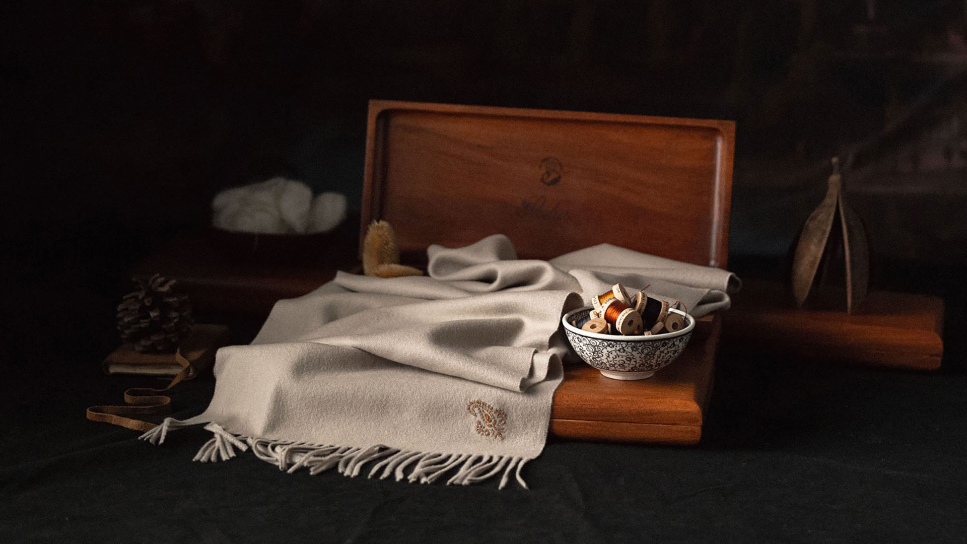 CASHMERE SCARF